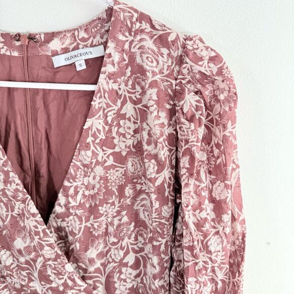 Vici Olivaceous Purple White Floral V Neck Tiered Mini Dress Small - Picture 4 of 8